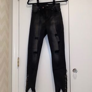 DNO Black faded jeans!!